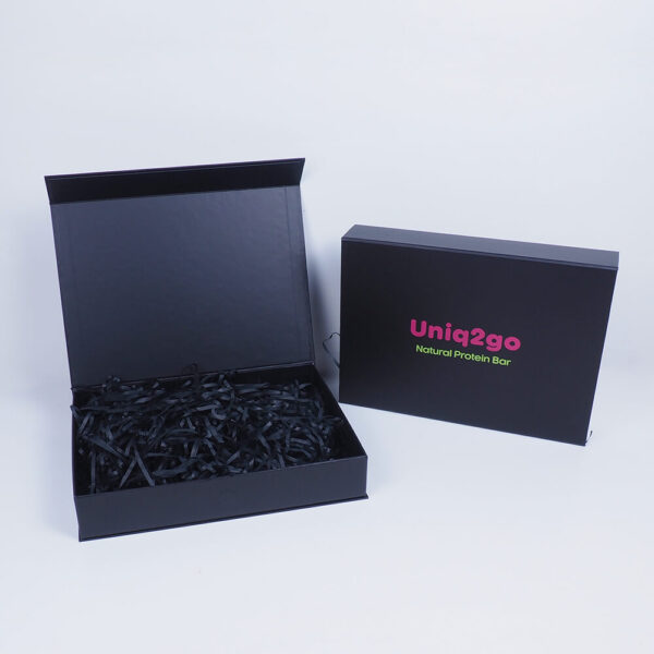 uni2go marka siyah mıknatıslı mukavva kutu
