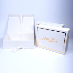 artsy box cardboard box with ribbon5