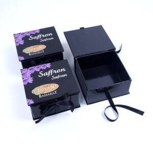 cardboard spice box with ribbons4