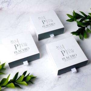 placebo marka takı kutusu tasarımı