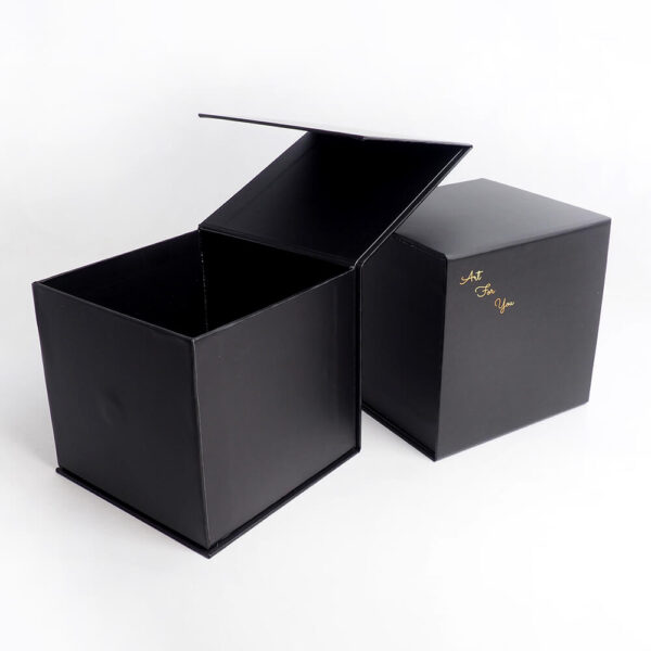 mukavva siyah mıknatıslı kutu modeli3